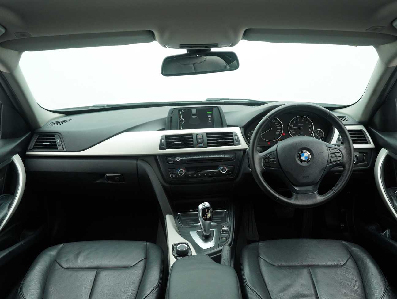 used 2013 BMW 316i  1.6