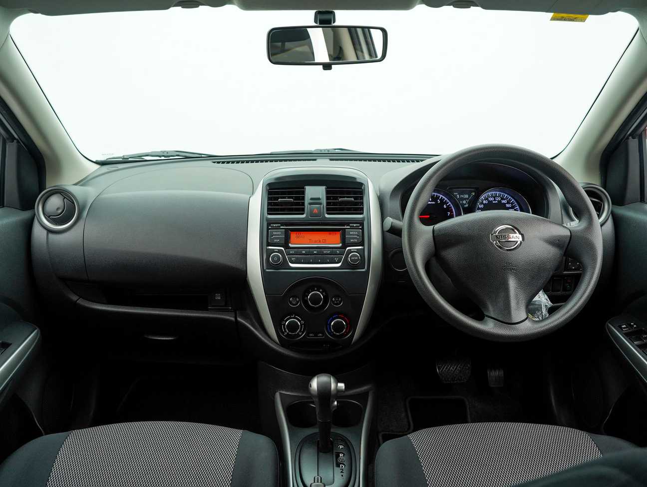 terpakai 2015 Nissan Almera V 1.5