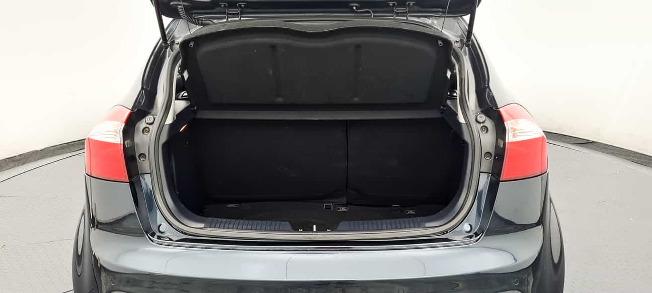 used 2014 Kia RIO UB 1.4