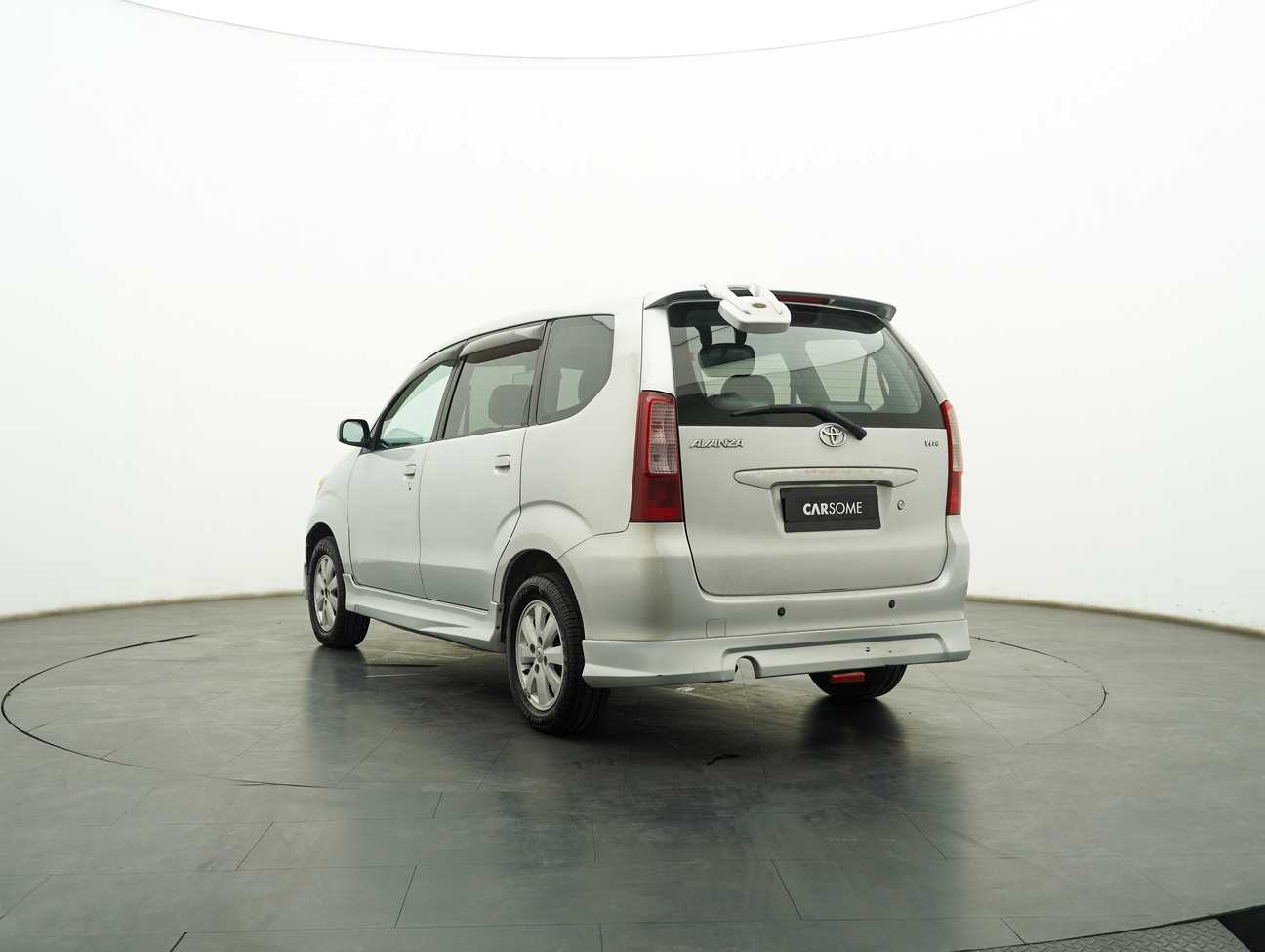 terpakai 2005 Toyota Avanza  1.3