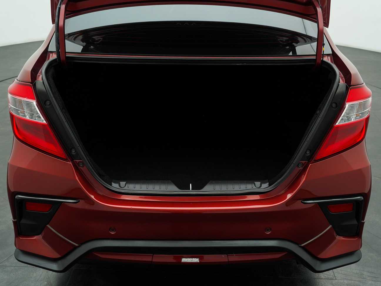 terpakai 2020 Perodua Bezza Advance 1.3