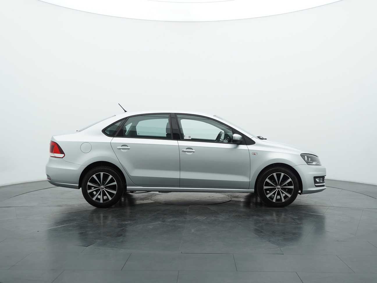 used 2016 Volkswagen Vento TSI Highline 1.2