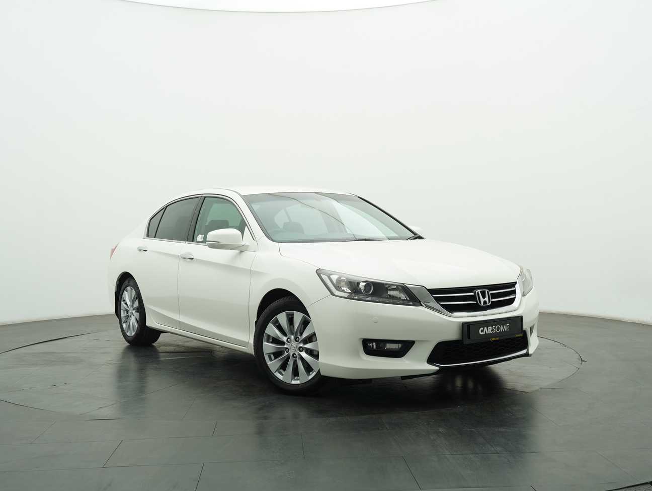 terpakai 2015 Honda Accord VTi 2.0