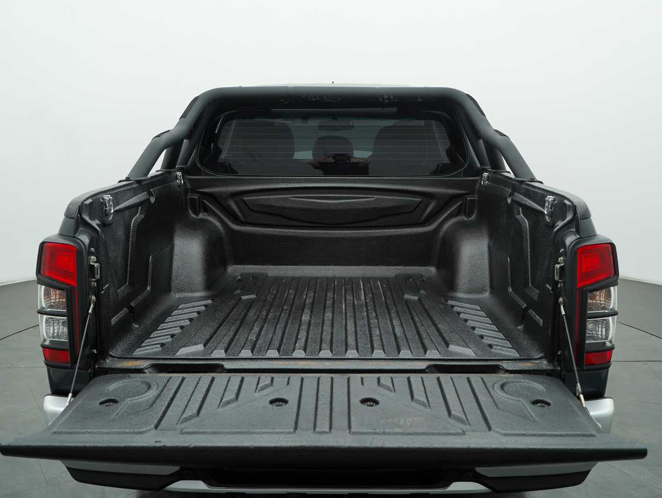 used 2021 Mitsubishi Triton VGT Dual Cab 4X4 2.4