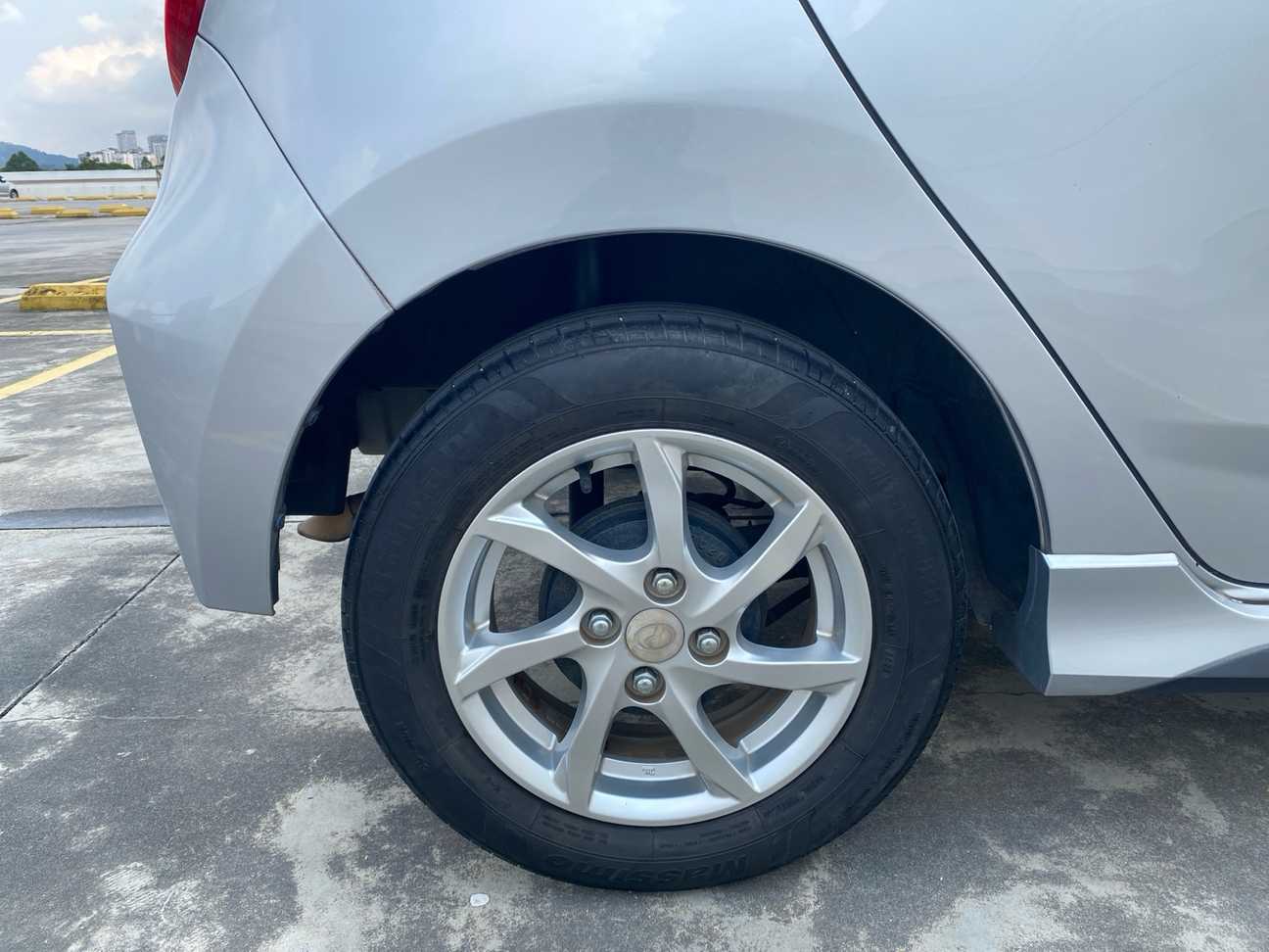 terpakai 2020 Perodua AXIA SE 1.0