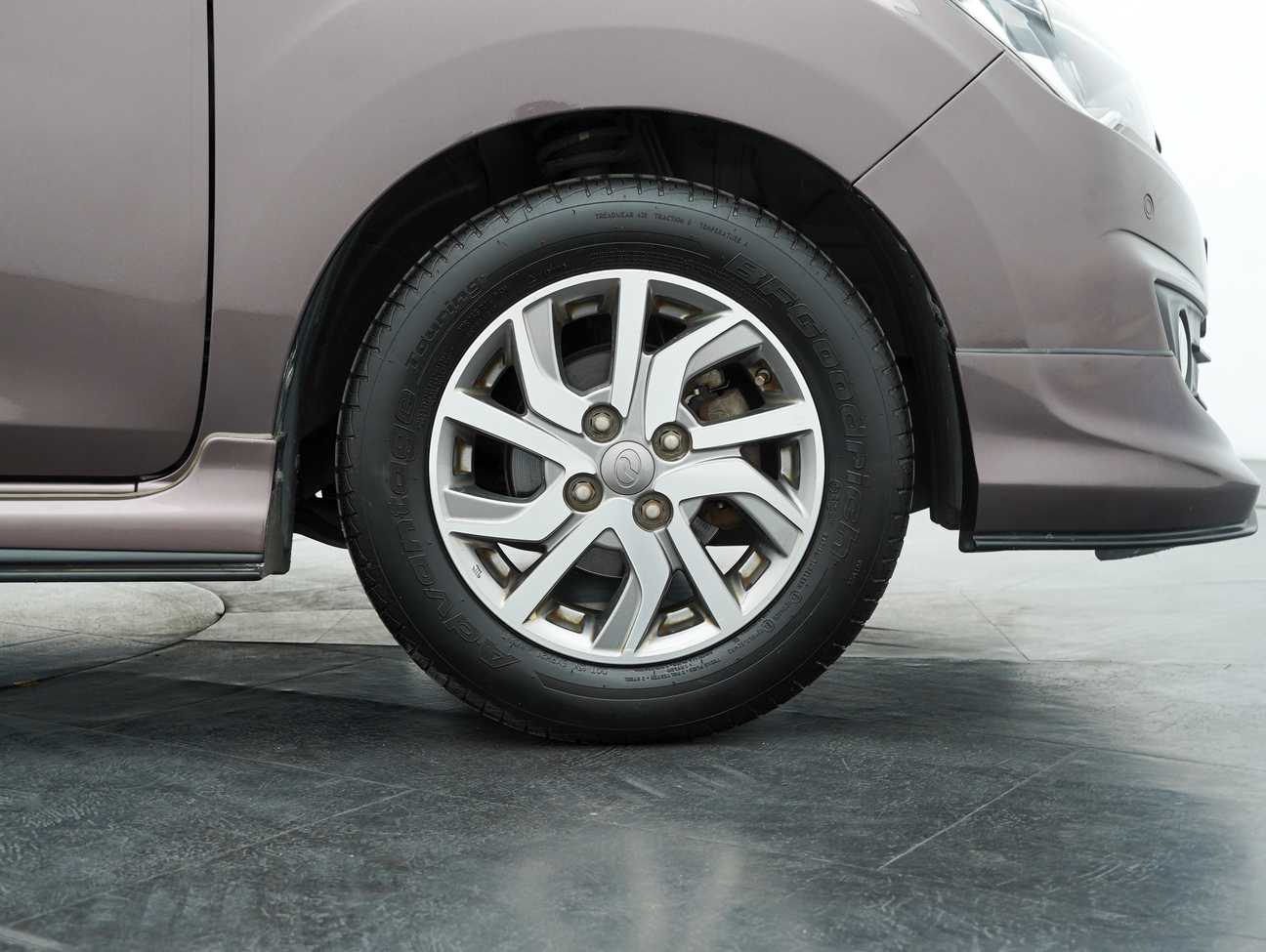 terpakai 2017 Perodua Bezza Advance Premium 1.3