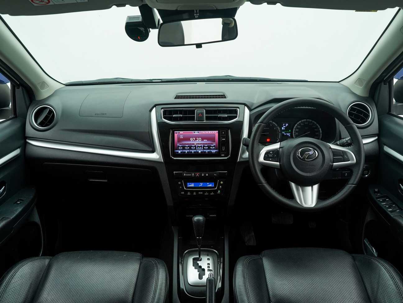 terpakai 2019 Perodua Aruz AV 1.5