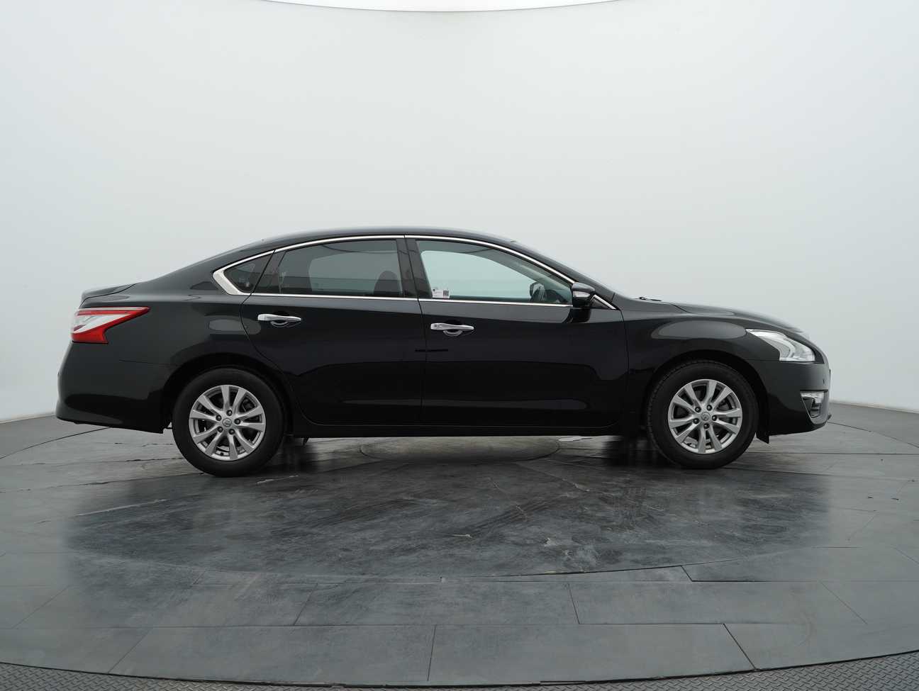 used 2018 Nissan Teana XL 2.0