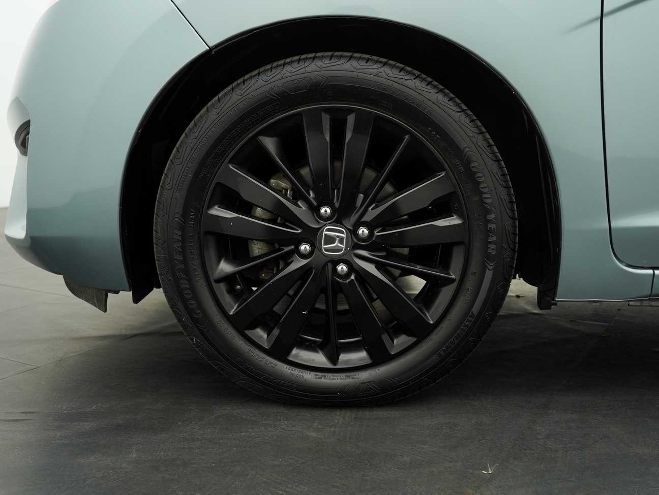 used 2016 Honda Jazz V 1.5