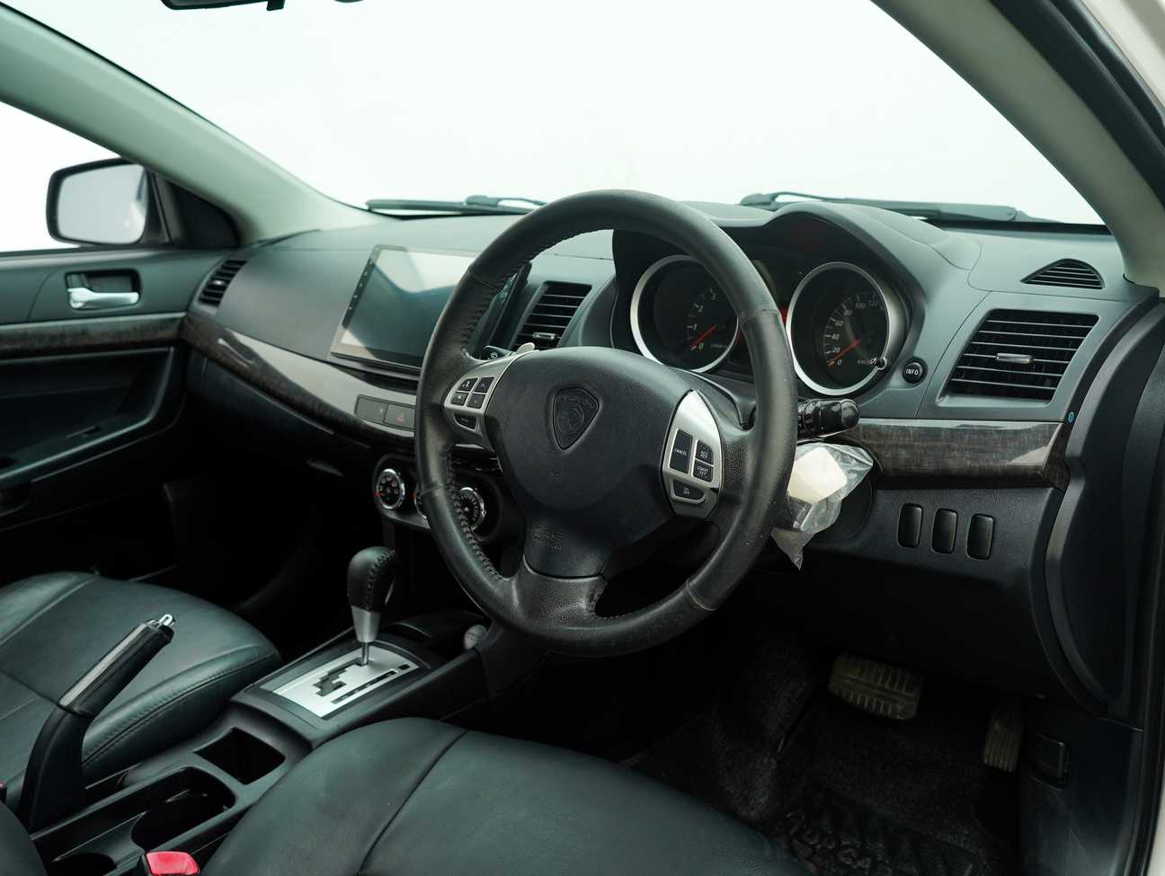 used 2013 Proton Inspira Premium 2.0