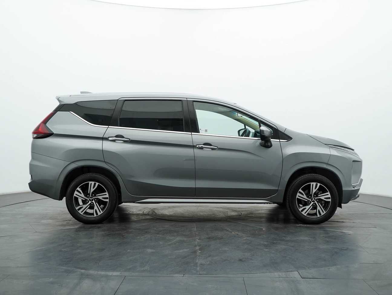 used 2022 Mitsubishi Xpander  1.5