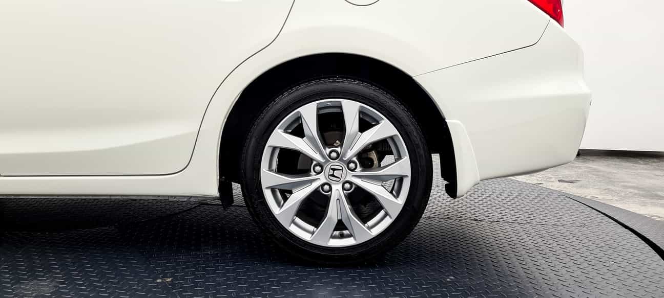 used 2013 Honda CIVIC S NAVI 2.0