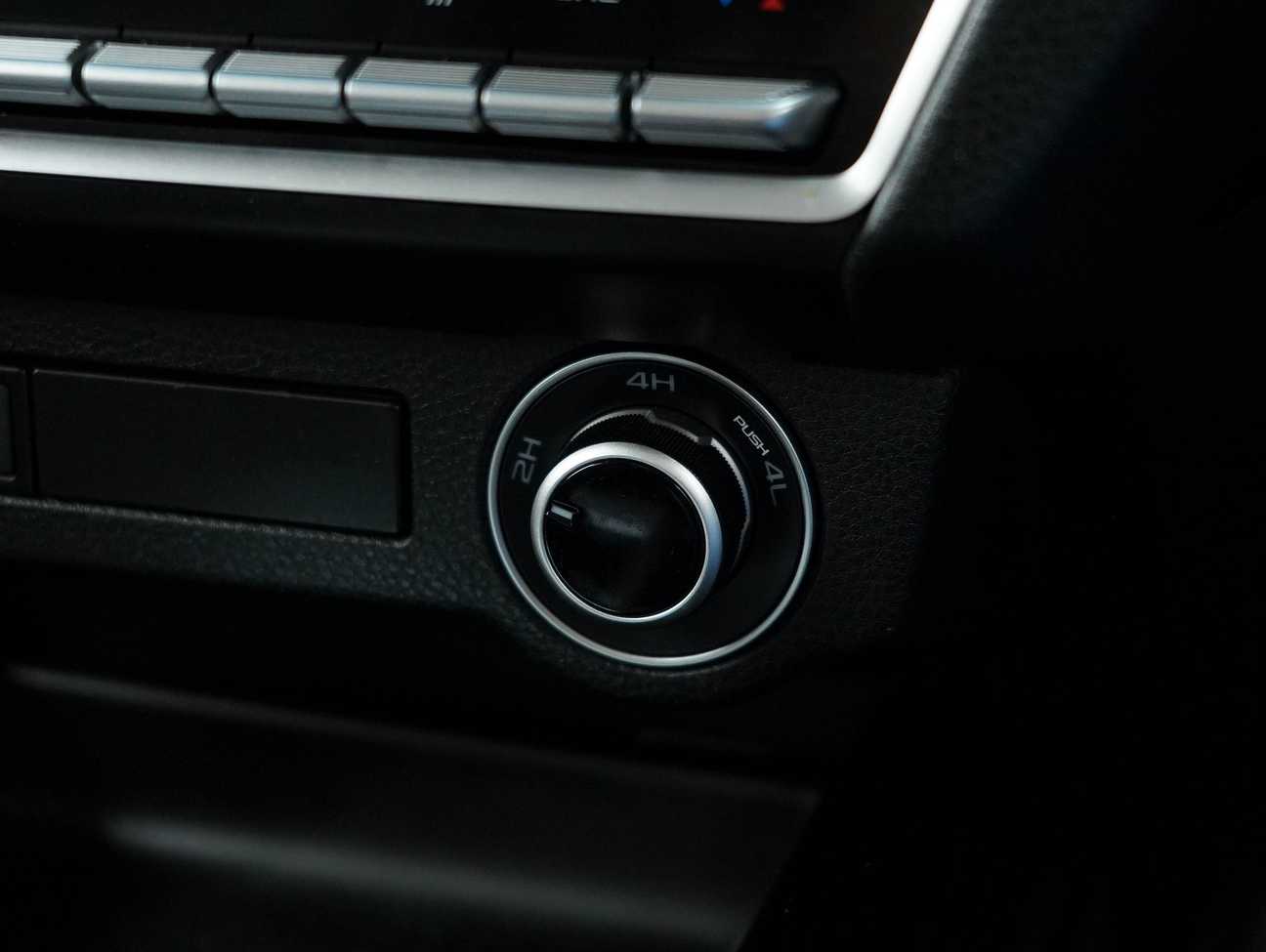 terpakai 2021 Isuzu D-Max Premium Dual Cab 1.9