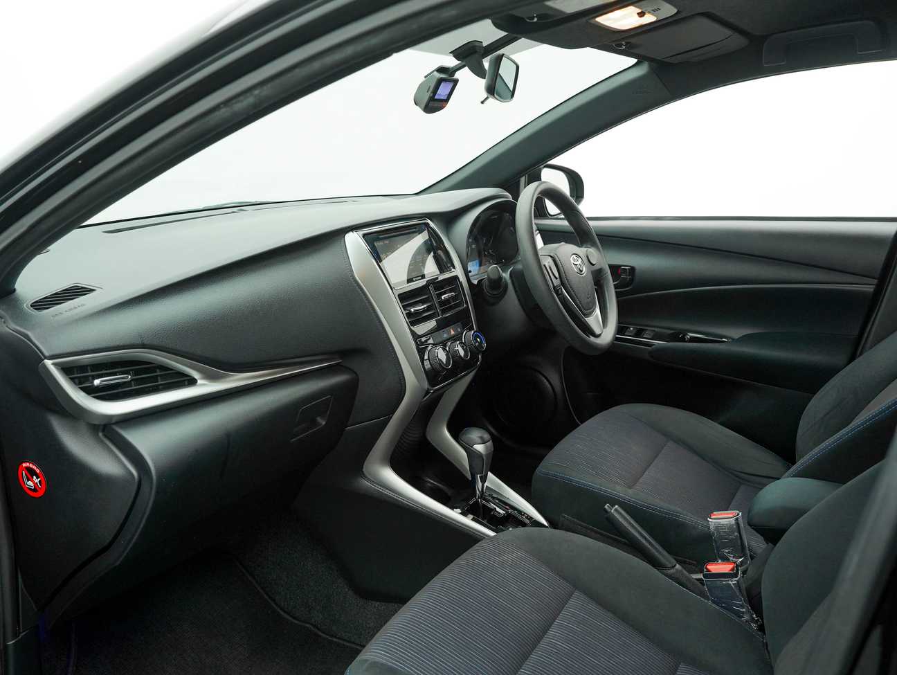 terpakai 2020 Toyota Yaris E 1.5