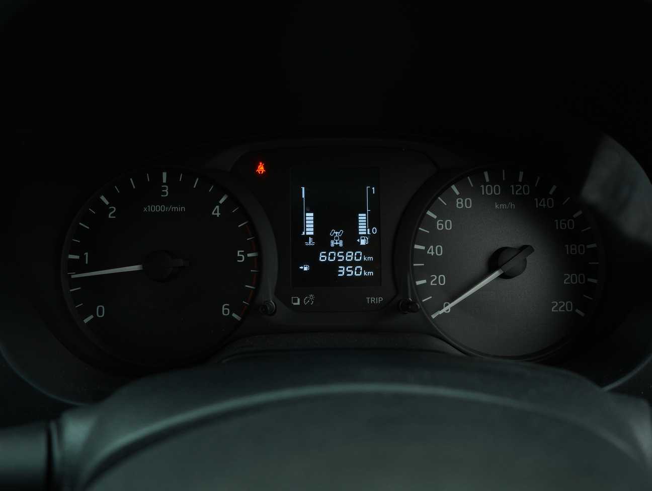 terpakai 2022 Nissan Navara Single Cab 2.5