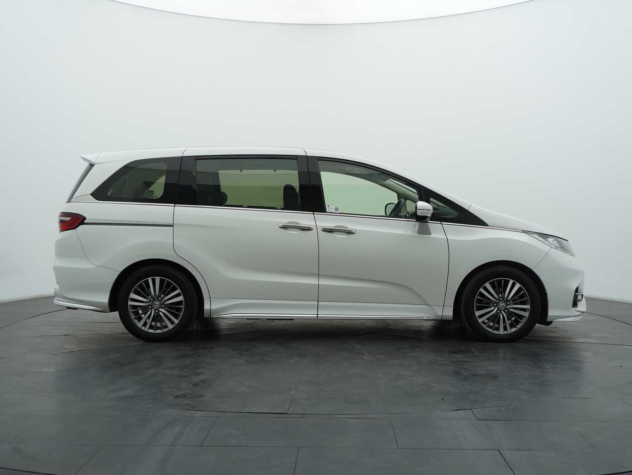 used 2018 Honda Odyssey Absolute Honda Sensing 2.4