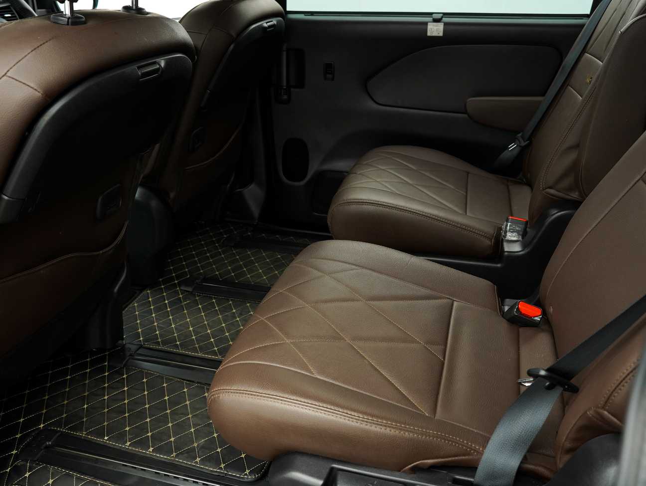 used 2021 Nissan Serena S-Hybrid High-Way Star 2.0