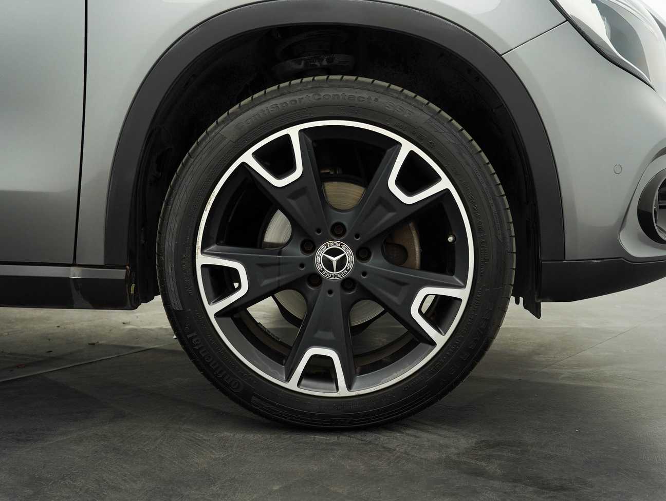 terpakai 2017 Mercedes-Benz GLA200  1.6