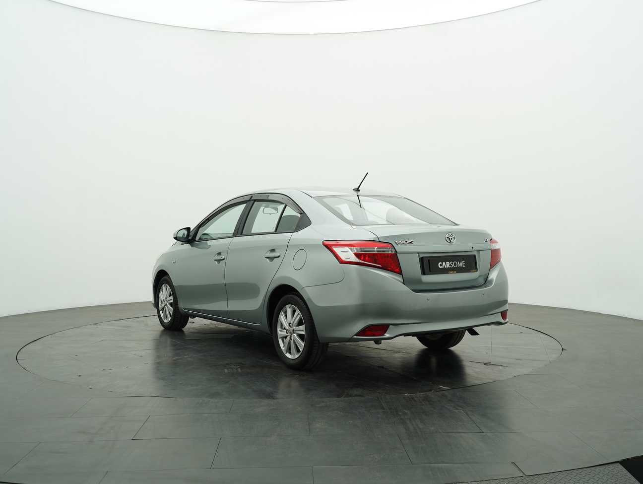 terpakai 2014 Toyota Vios J 1.5