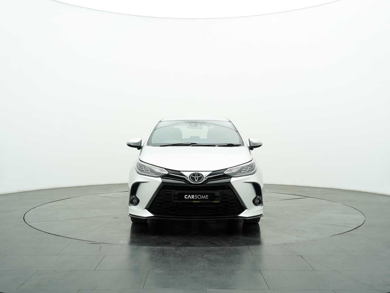 used 2022 Toyota Yaris E 1.5