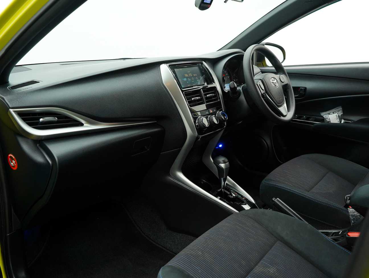 used 2019 Toyota YARIS E 1.5