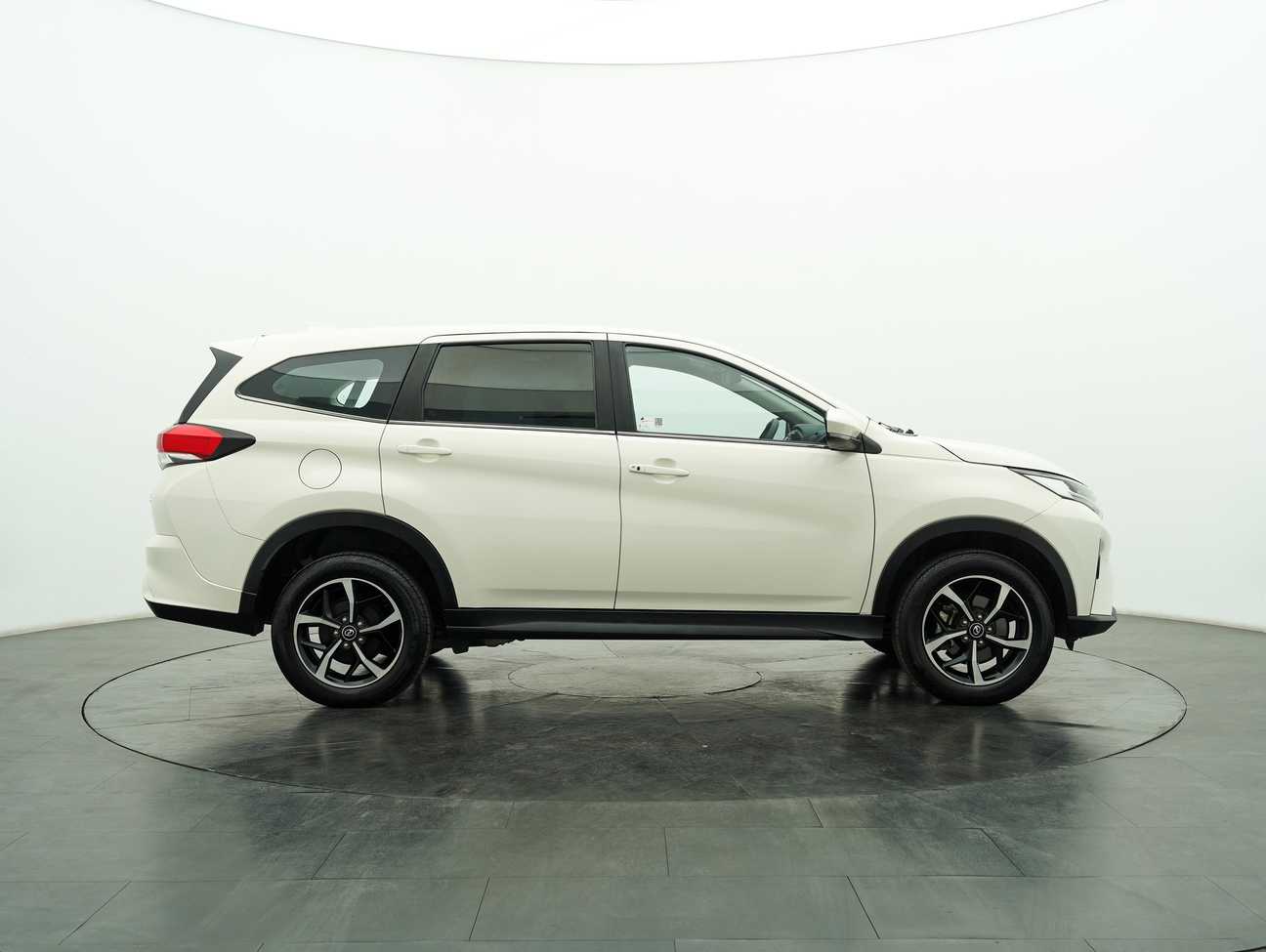 terpakai 2020 Perodua Aruz X 1.5