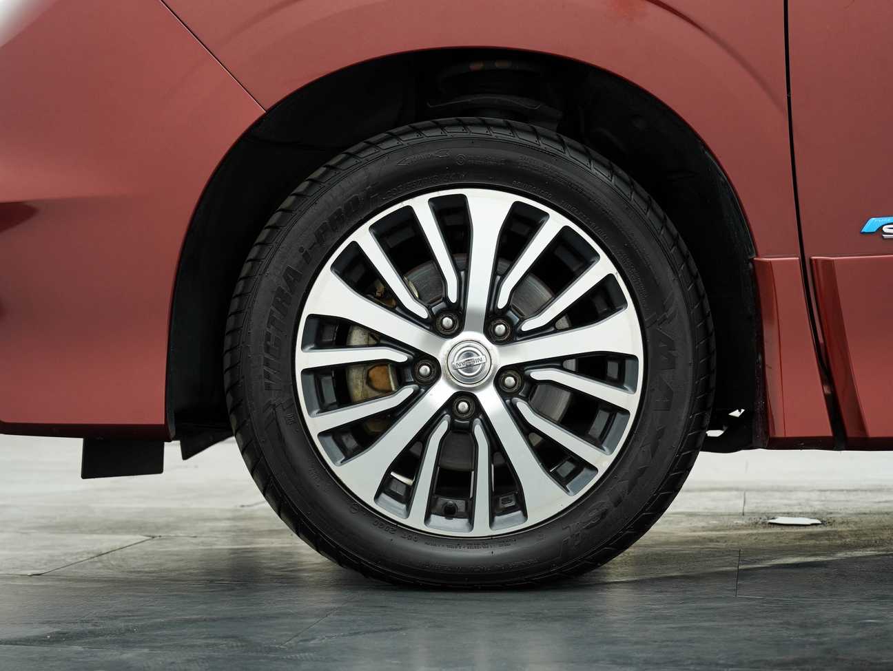 used 2019 Nissan Serena S-Hybrid High-Way Star Premium 2.0