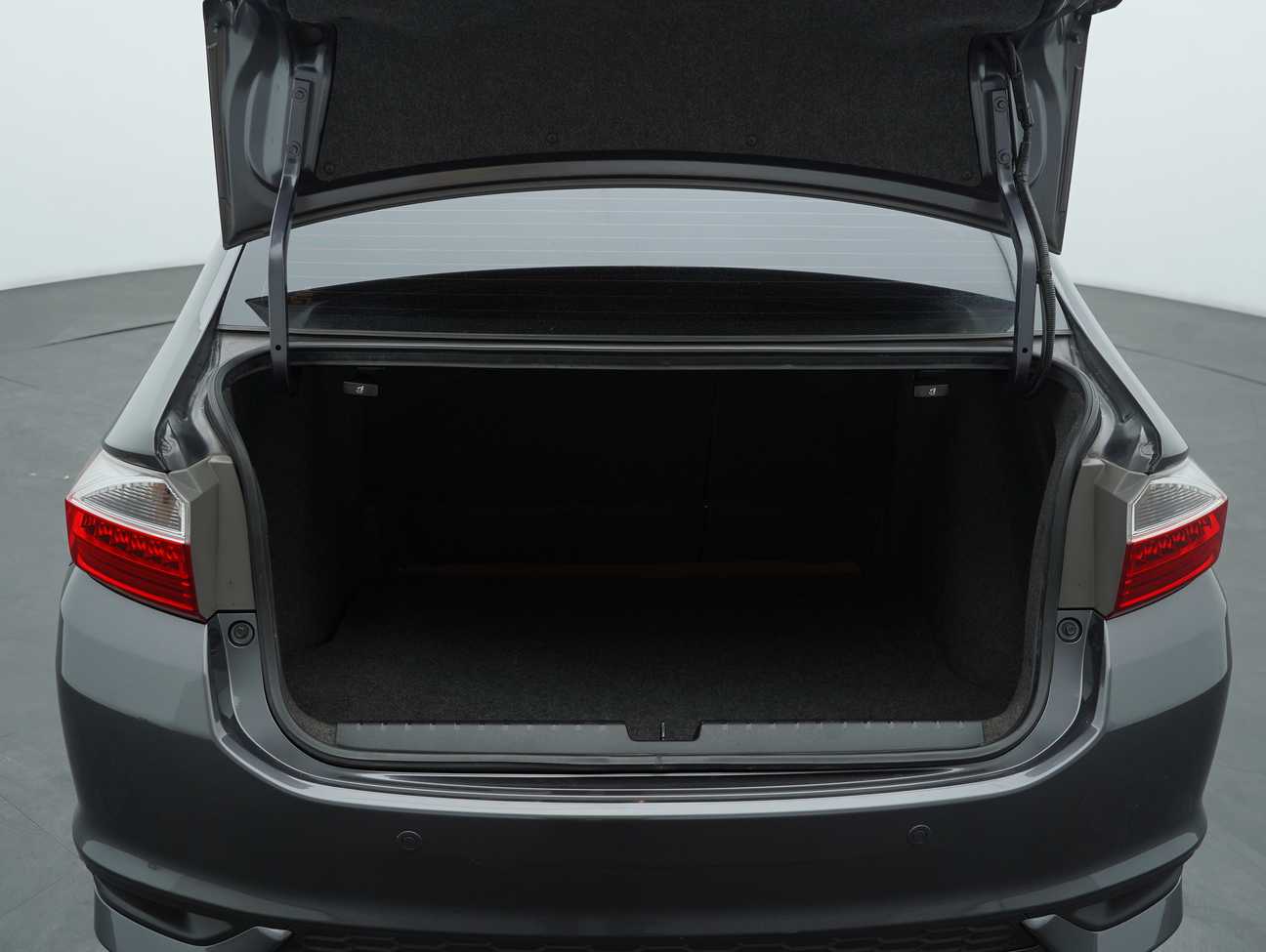 used 2019 Honda City V 1.5