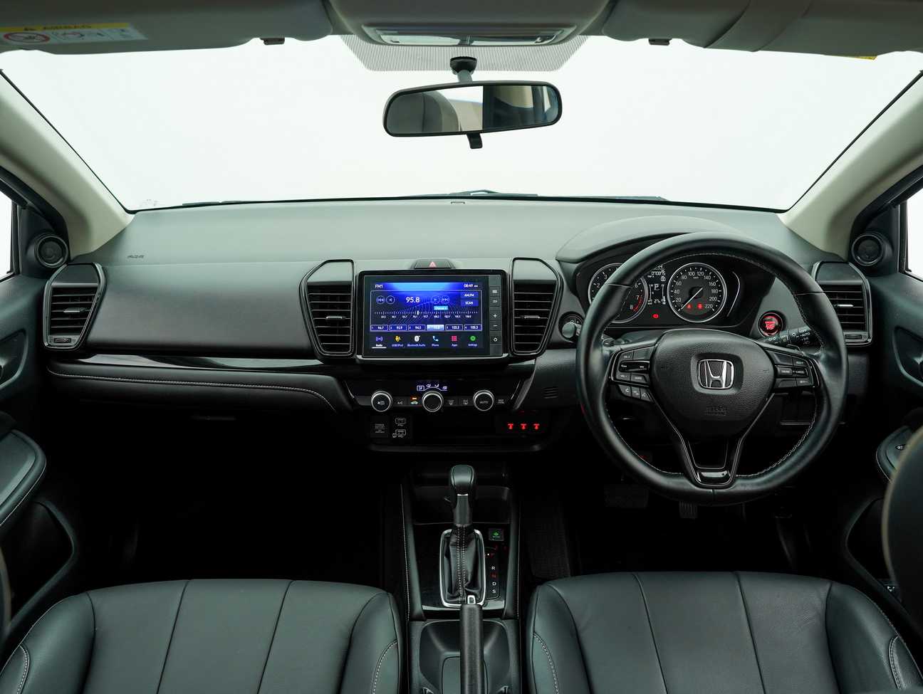 used 2022 Honda City V 1.5
