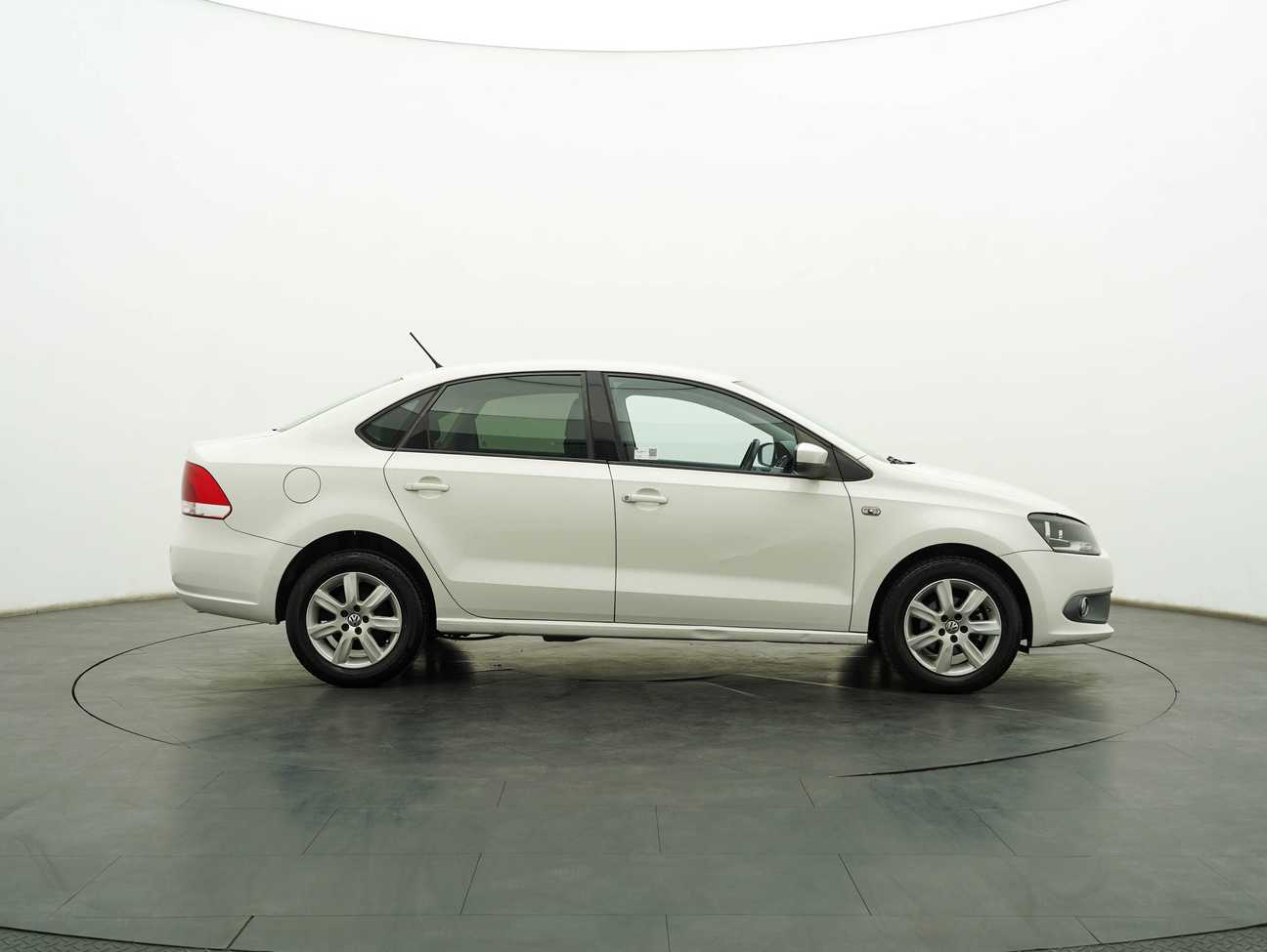 used 2012 Volkswagen Polo  1.6