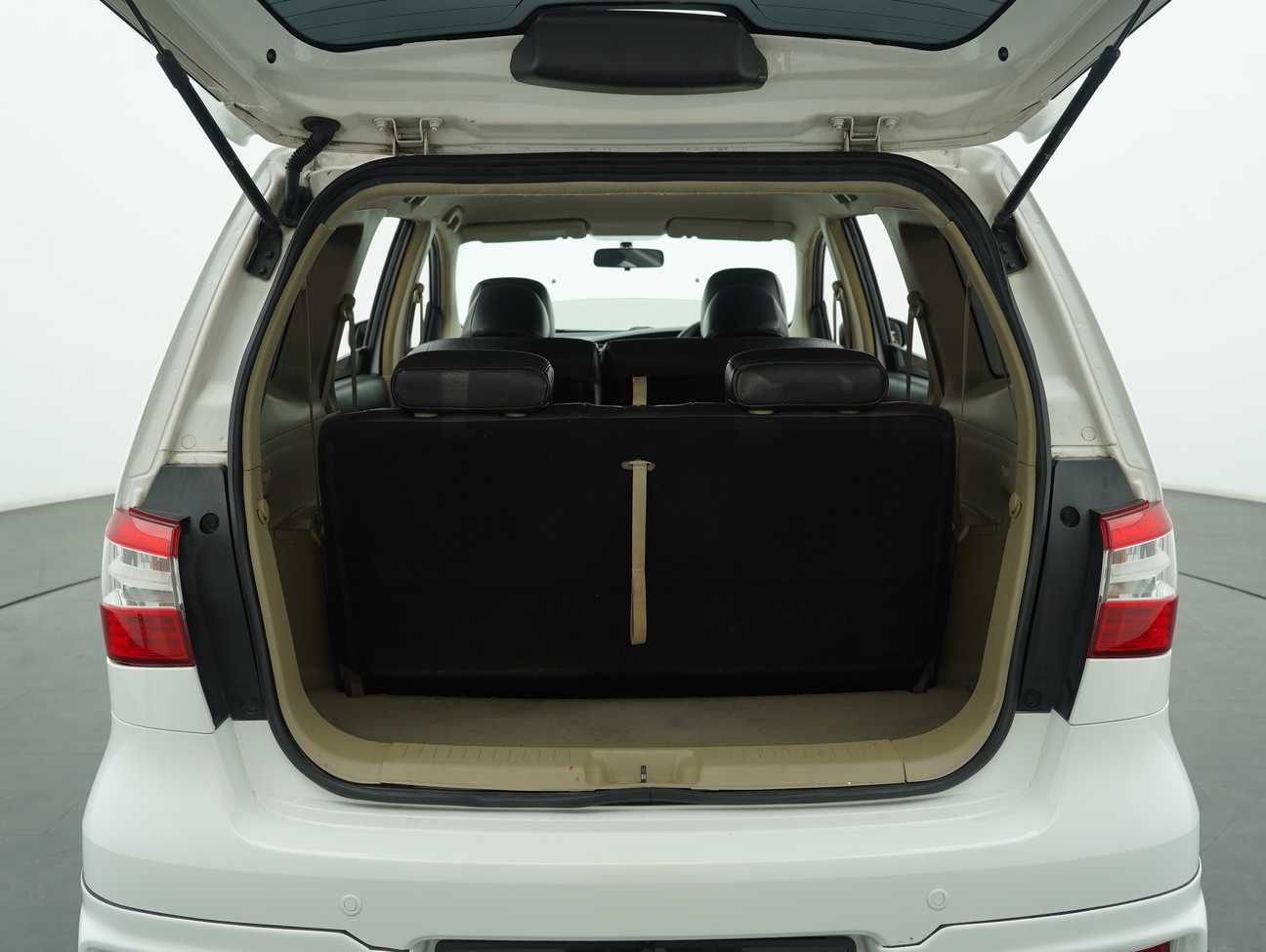 used 2013 Nissan Grand Livina Comfort 1.8