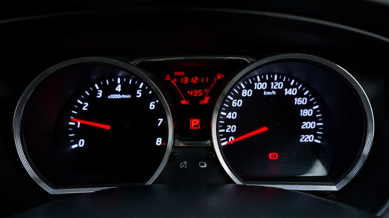 used 2014 Nissan GRAND LIVINA CLASSIC/COMFORT 1.8