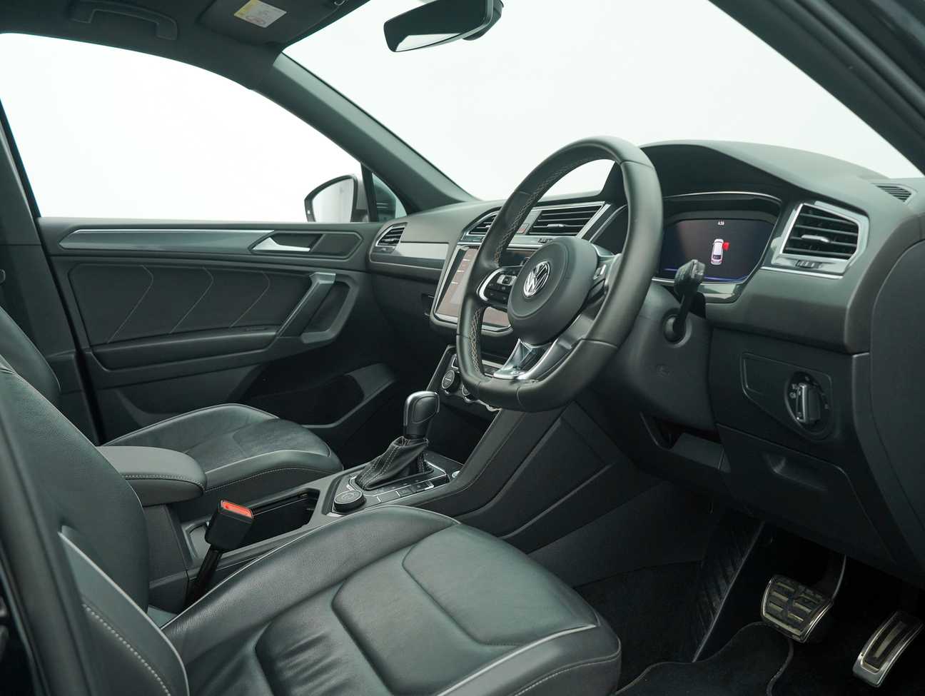 used 2021 Volkswagen Tiguan Allspace R-Line 4MOTION 2.0