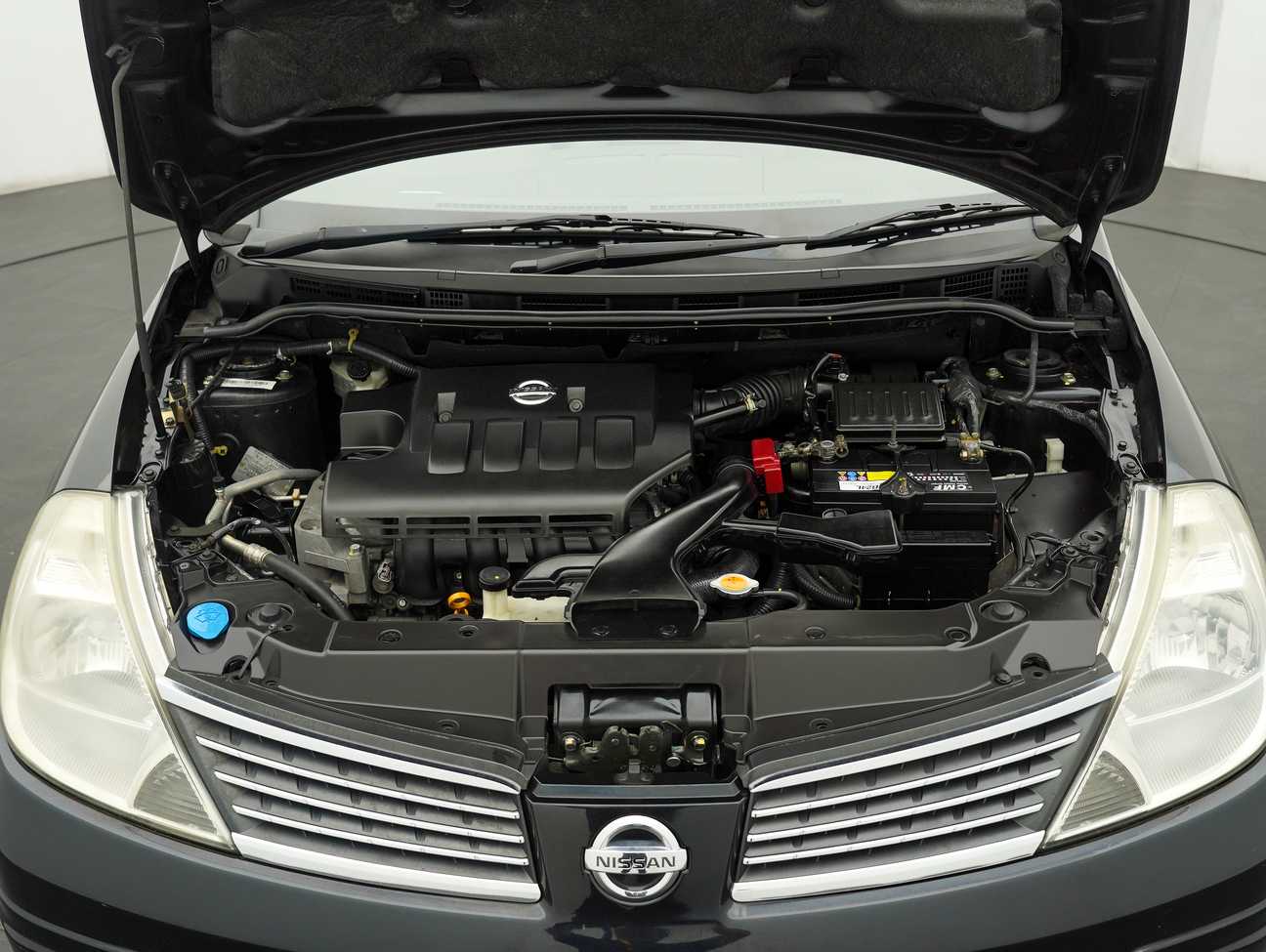 used 2009 Nissan Latio ST-L Sport 1.6