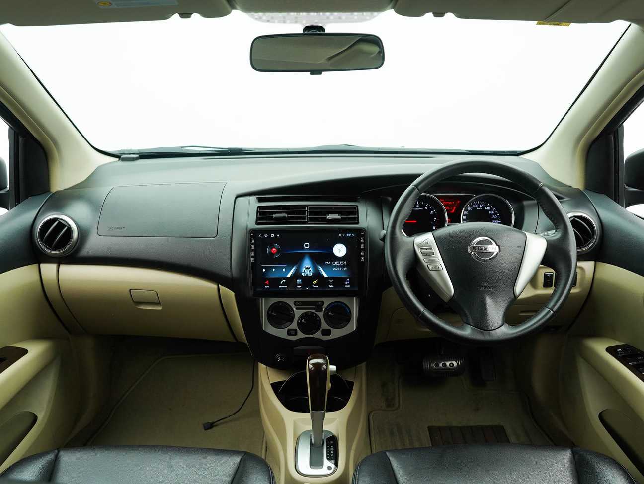 used 2013 Nissan Grand Livina Comfort 1.8