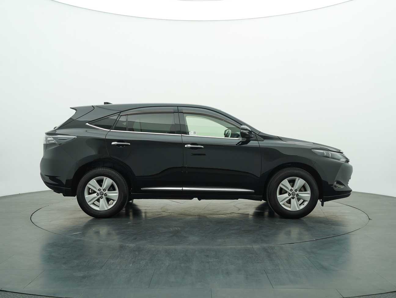 used 2016 Toyota Harrier Elegance 2.0