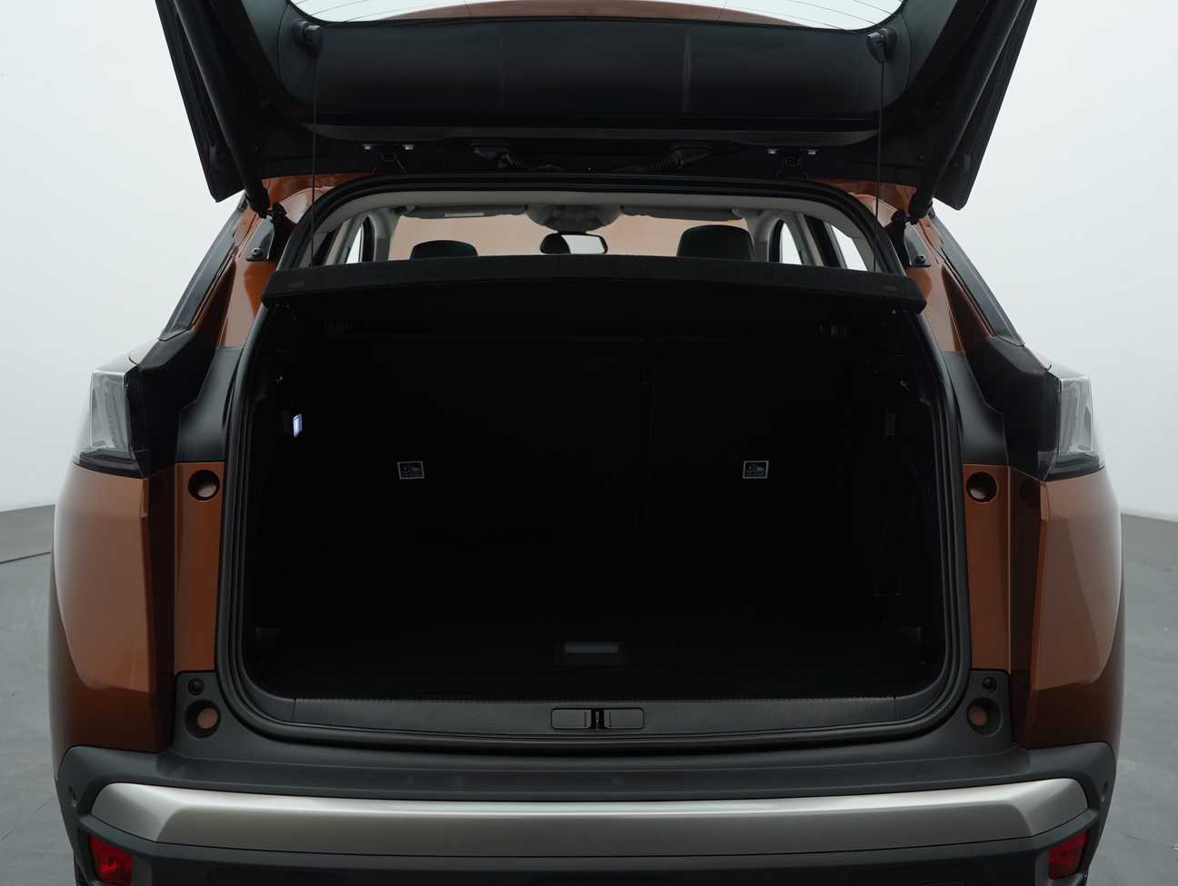 terpakai 2024 Peugeot 3008 THP Allure 1.6
