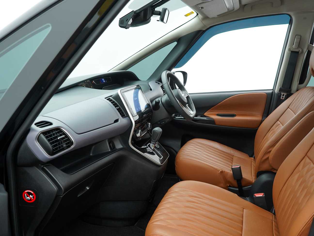 terpakai 2023 Nissan Serena S-Hybrid High-Way Star 2.0