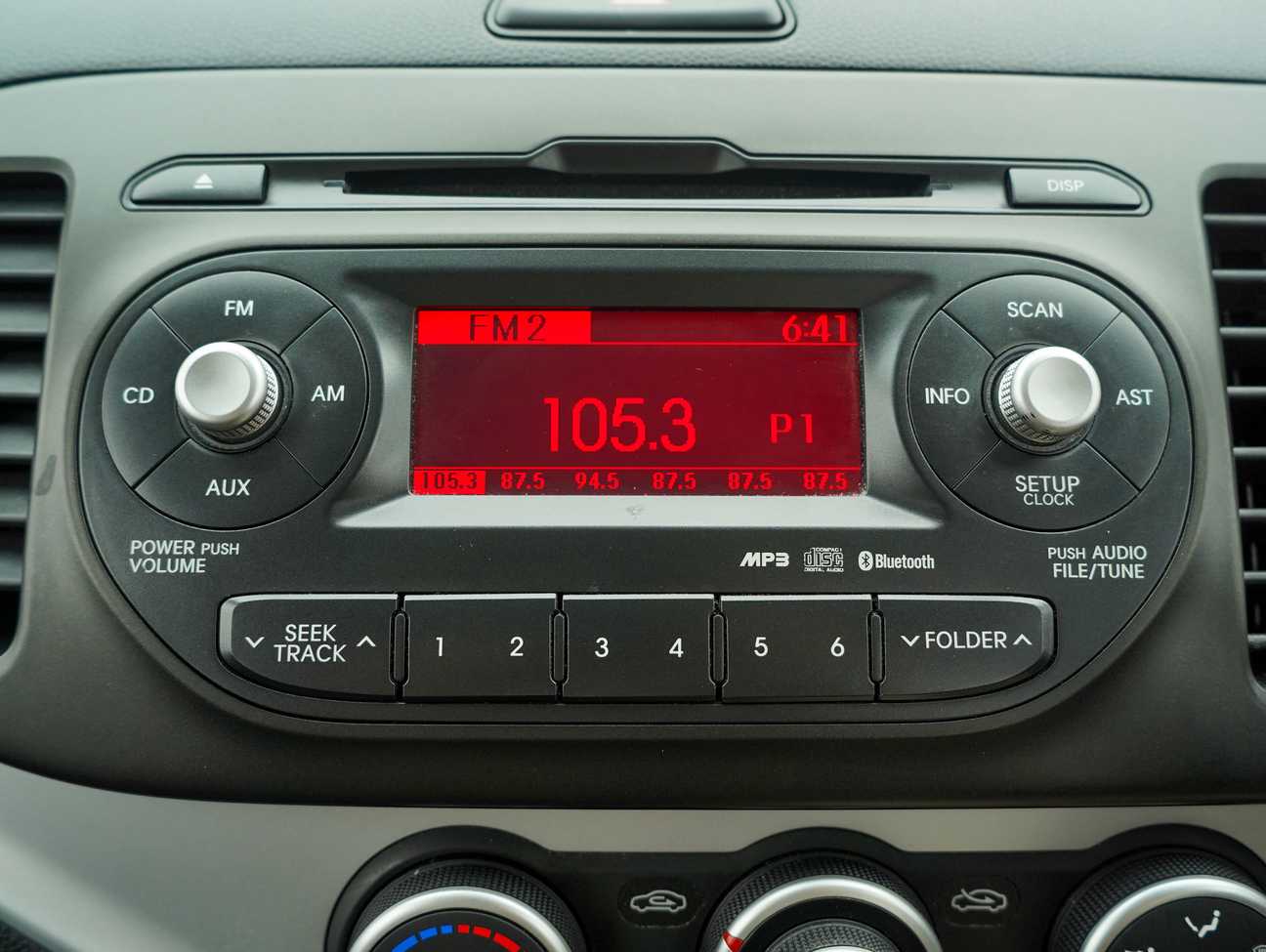 terpakai 2015 Kia Picanto  1.2