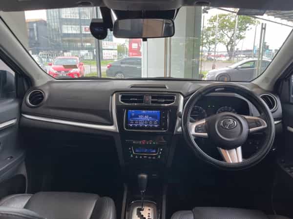 terpakai 2022 Perodua Aruz AV 1.5