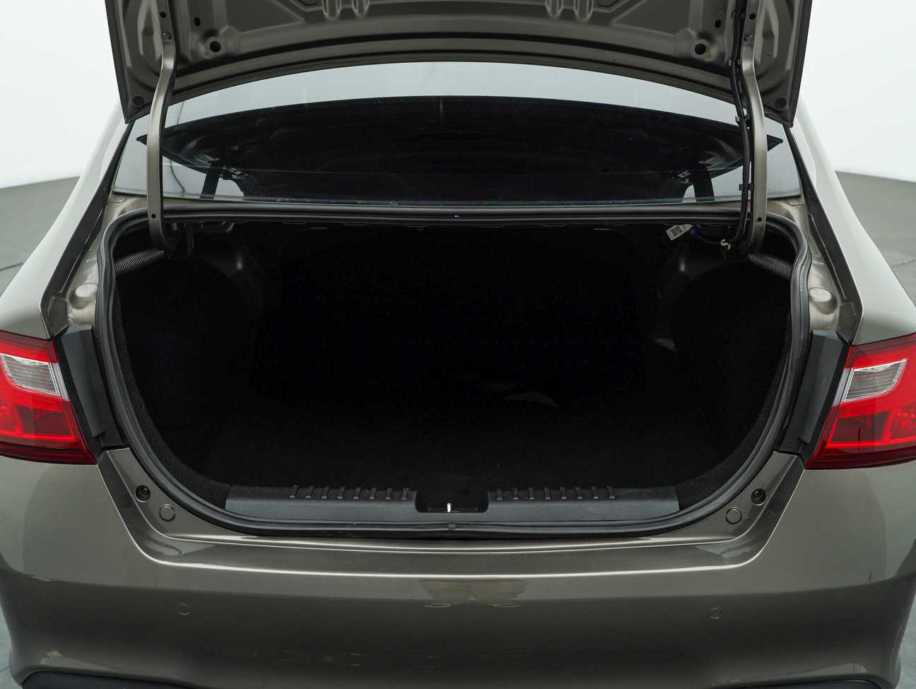 used 2020 Proton Saga Premium 1.3