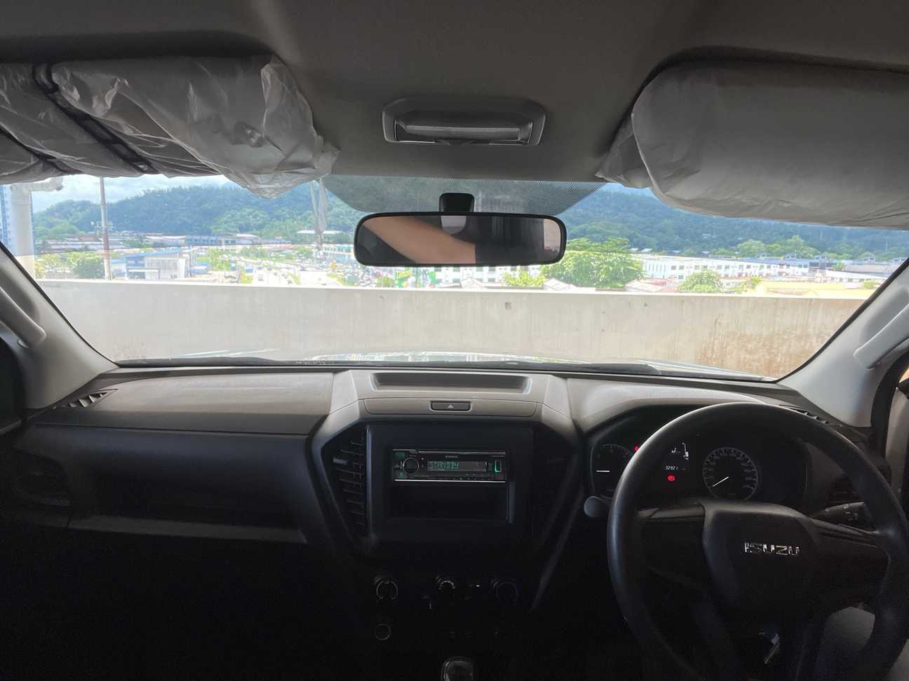terpakai 2023 Isuzu D-Max Single Cab 1.9