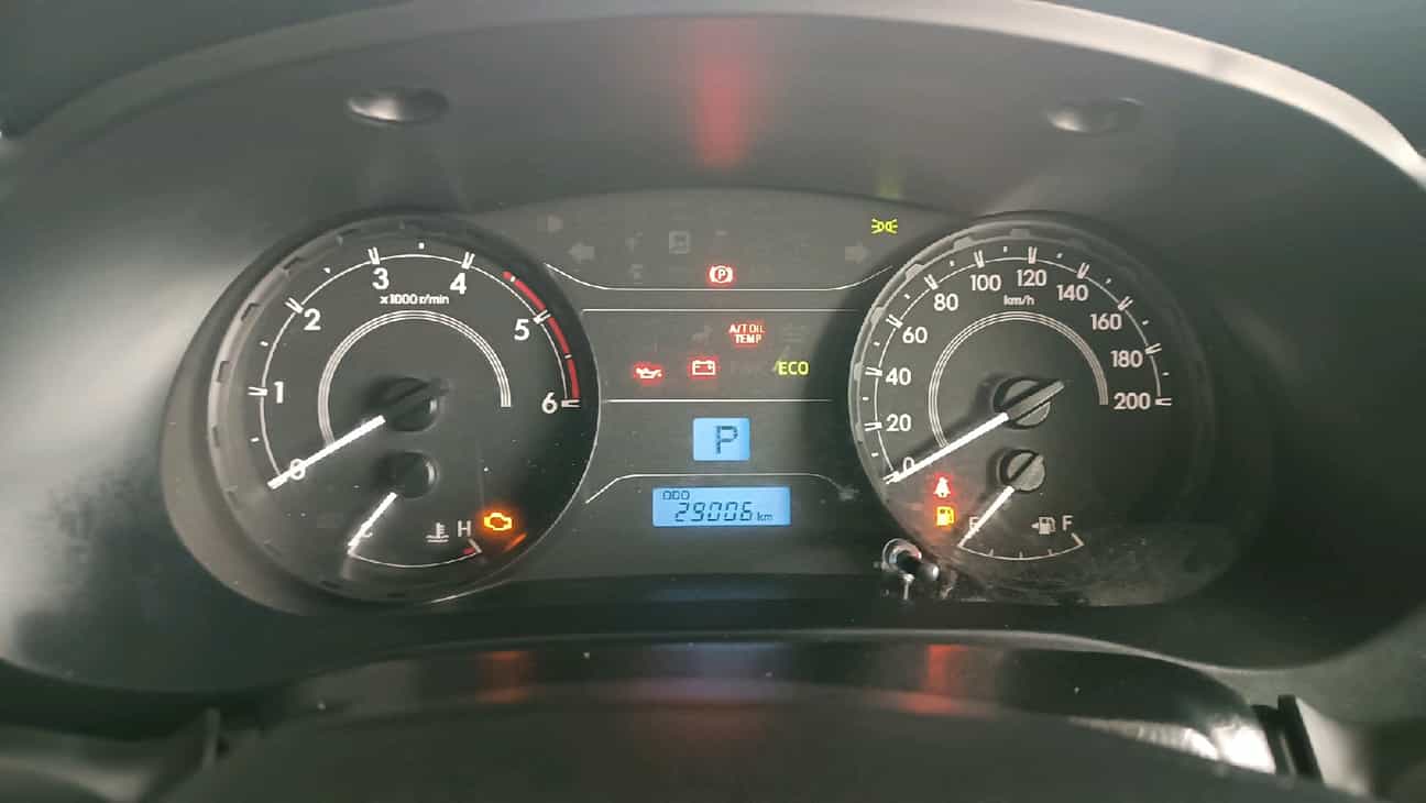 terpakai 2023 Toyota Hilux E Dual Cab 2.4