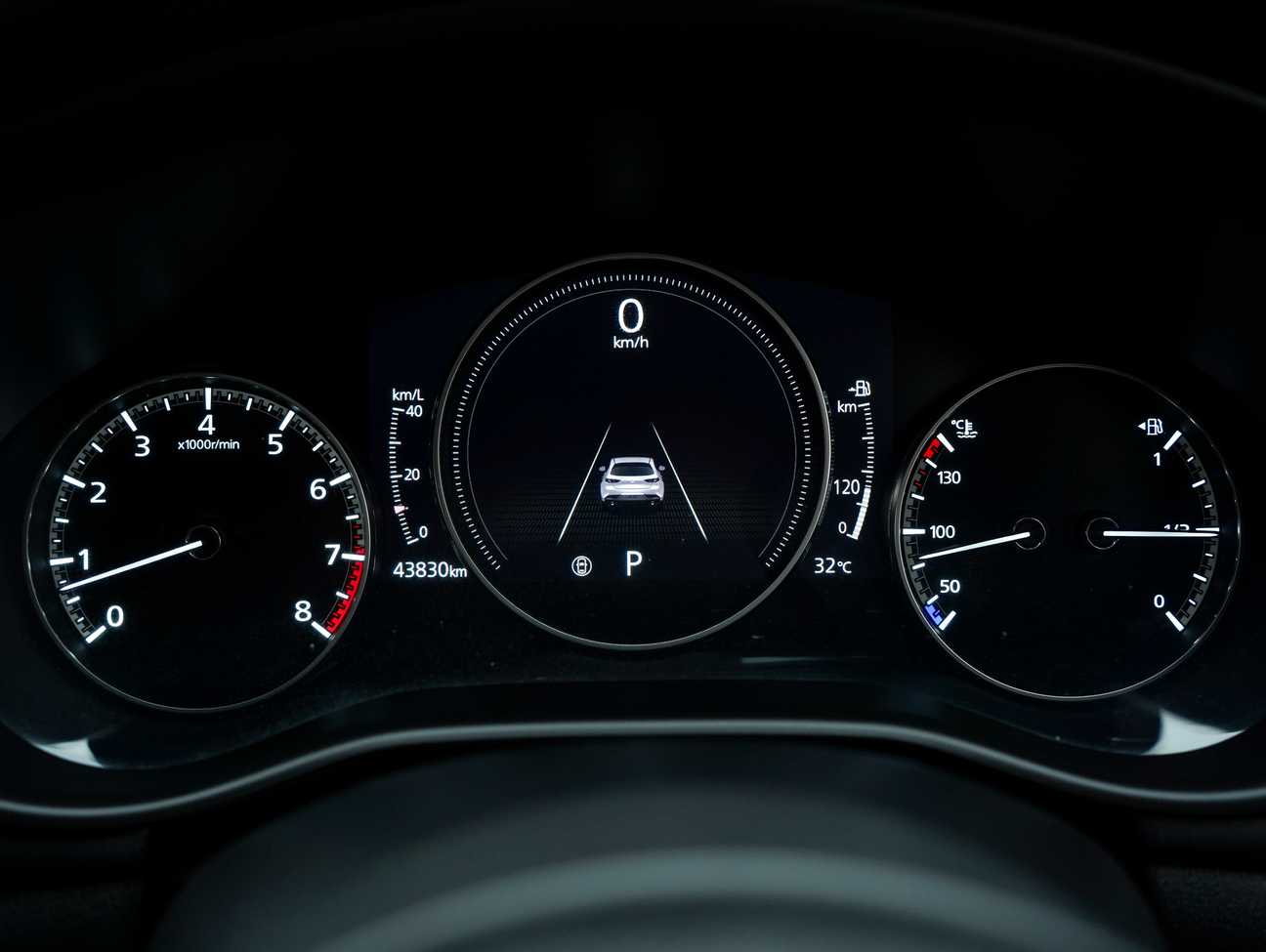 terpakai 2021 Mazda 3 SKYACTIV-G High Plus 2.0