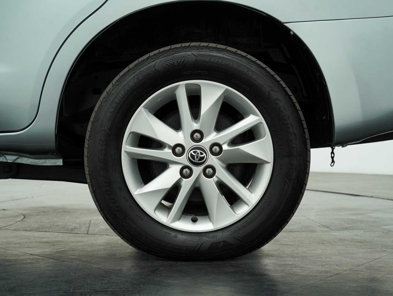 terpakai 2020 Toyota Innova G 2.0