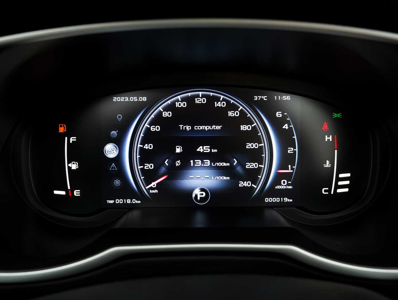 used 2023 Proton X70 Premium 1.8