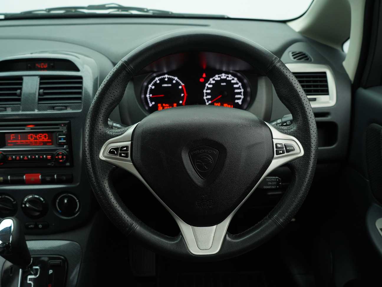 used 2015 Proton Exora Premium 1.6