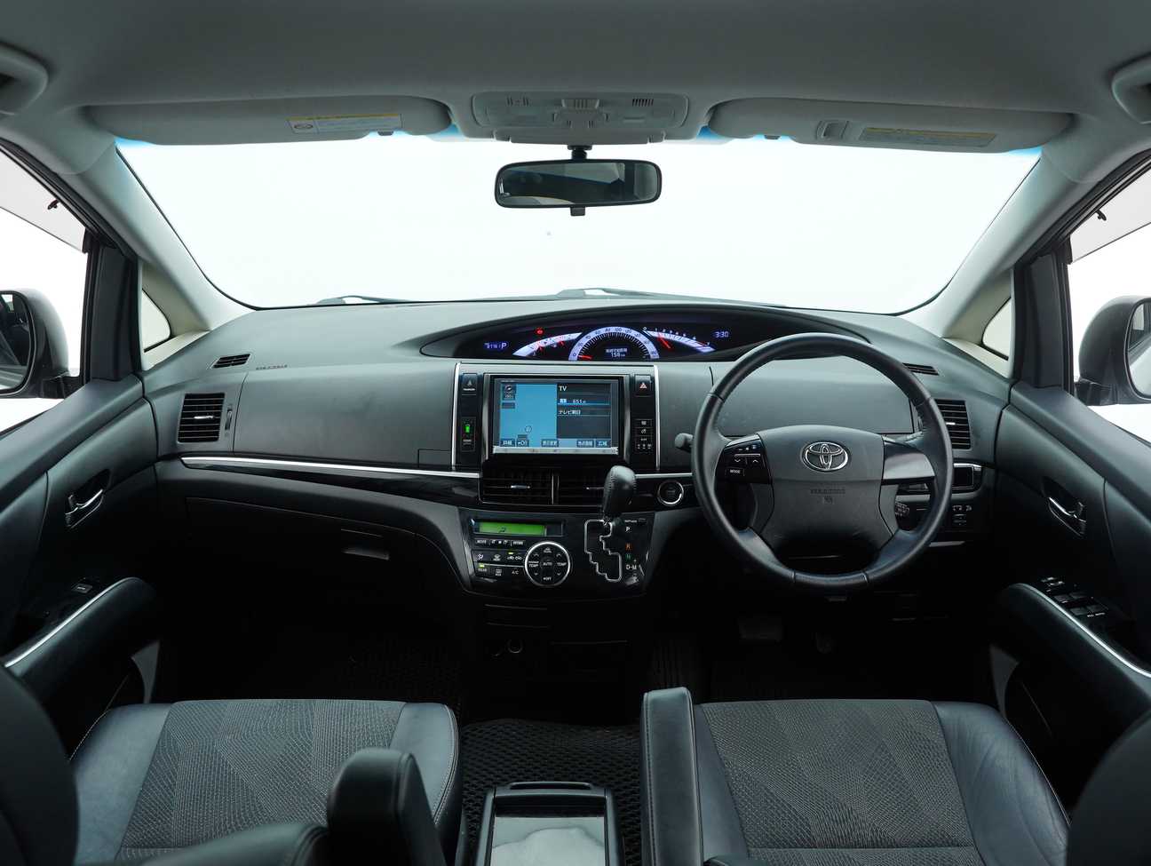 used 2014 Toyota Estima Aeras 2.4