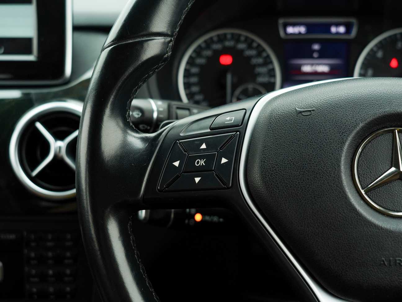 terpakai 2014 Mercedes-Benz B200 Sport Tourer 1.6
