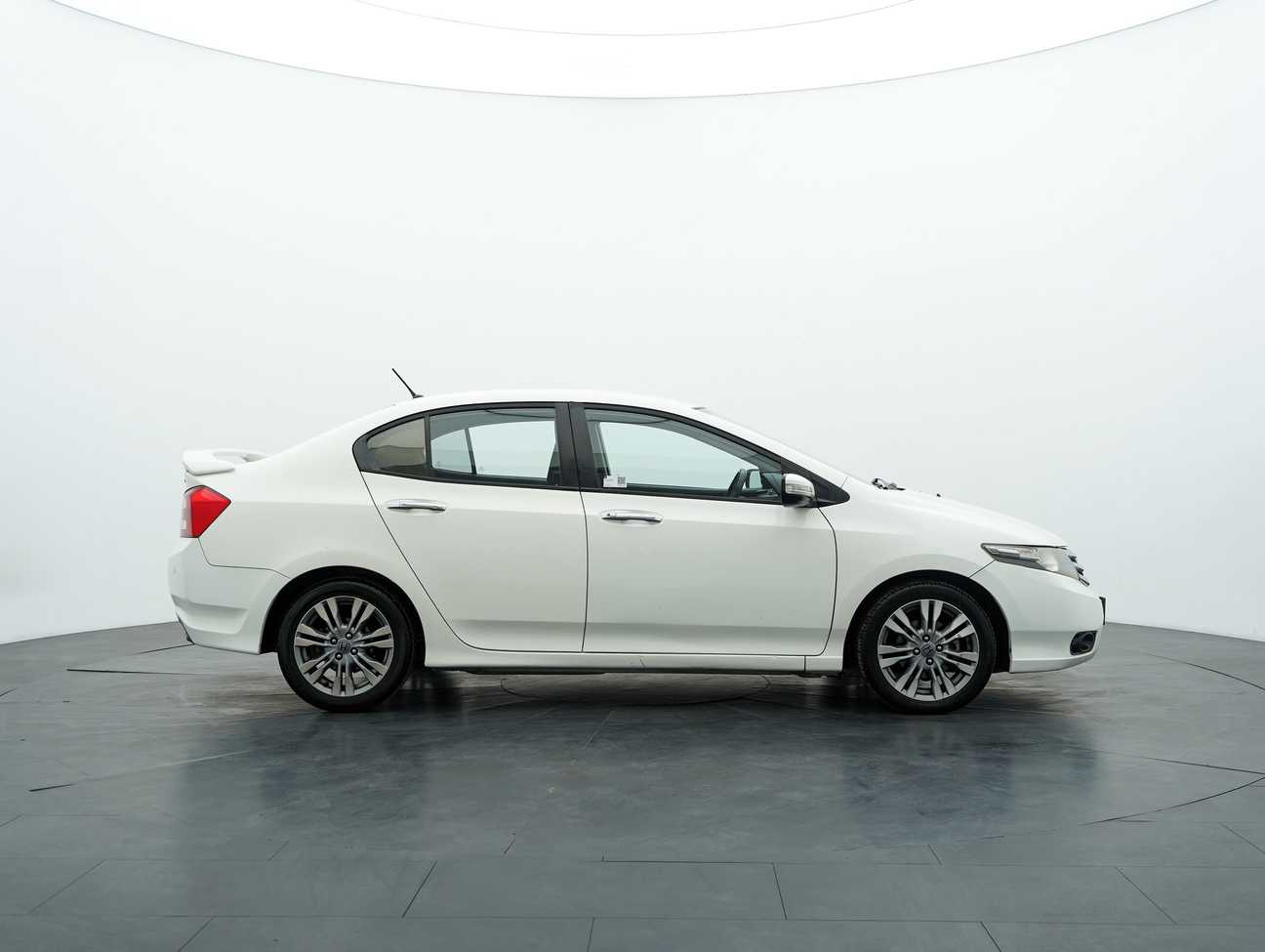 used 2013 Honda City E 1.5